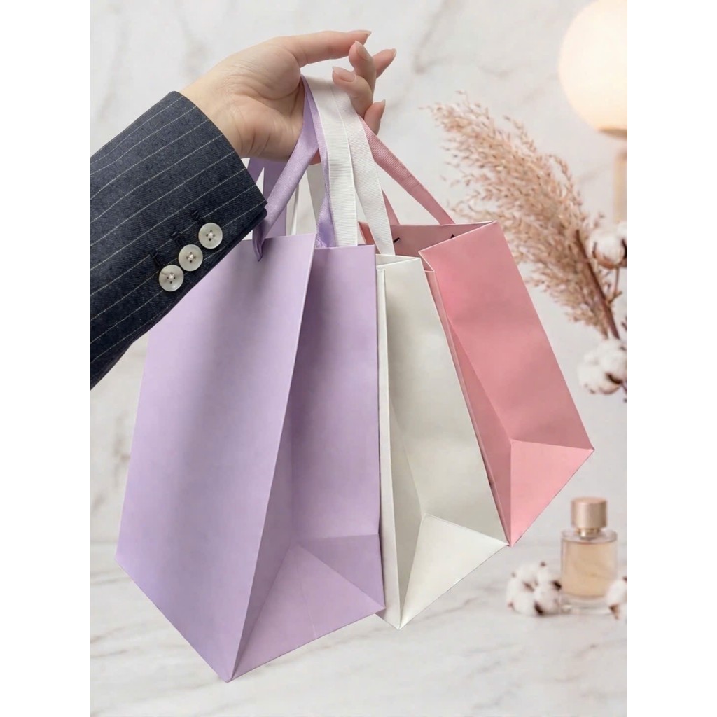 Set 3 Túi Giấy Quai Ruy Băng Cao Cấp – Túi Đựng Quà, Mỹ Phẩm, Bánh Kẹo Sang Trọng