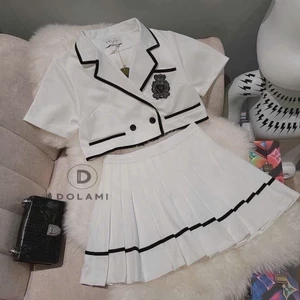 Set áo croptop tay ngắn bé gái phối viền chân váy xếp ly dáng A phong cách tiểu thư Hàn Quốc cho mẹ và bé 13-56kg