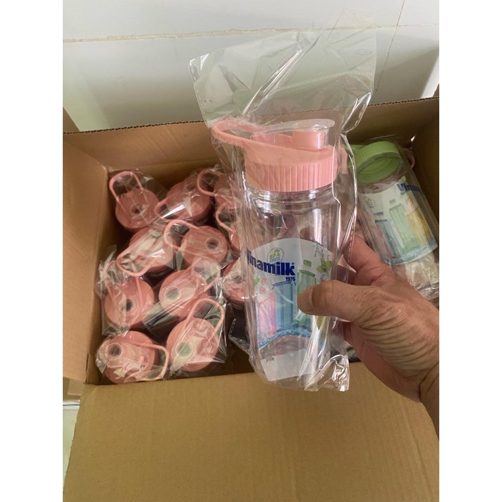 Combo 02 Bình nước Vinamilk 700ml (Nhựa Duy Tân)