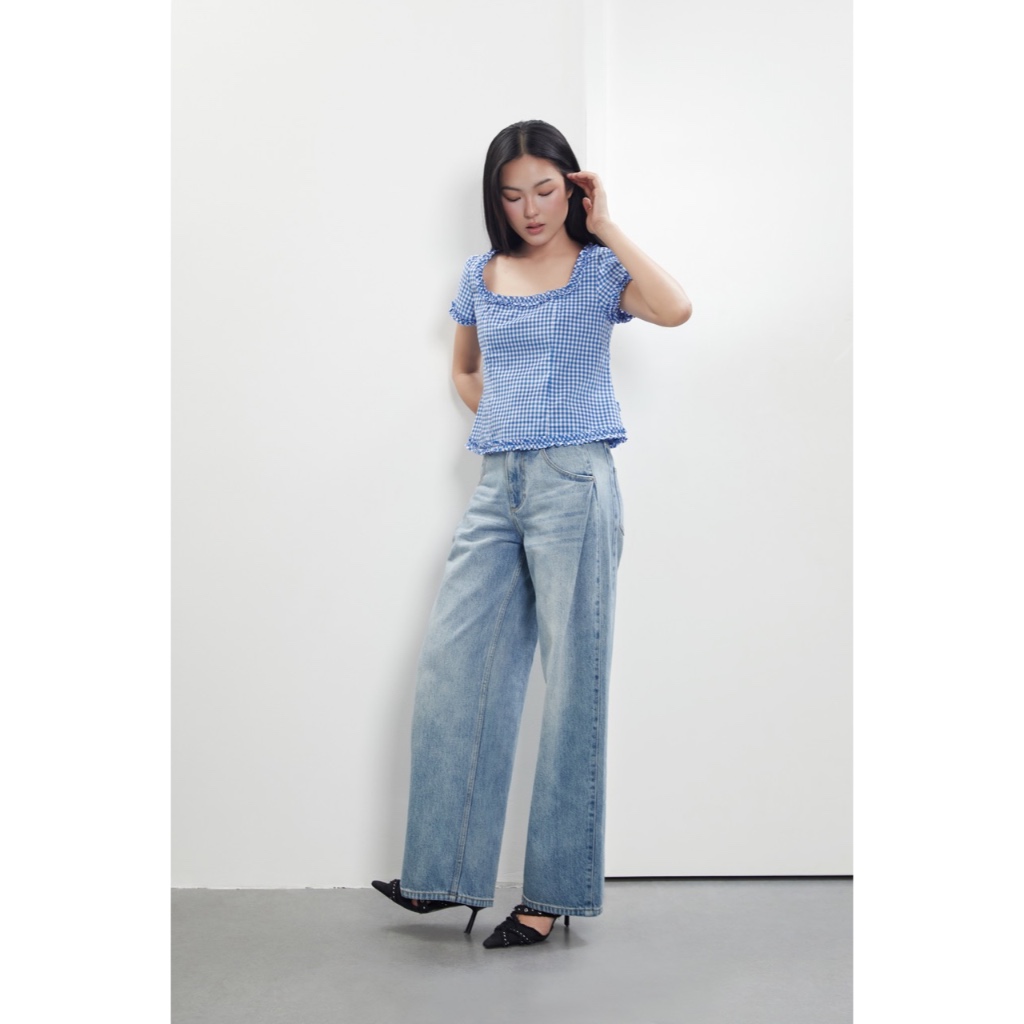 TheBlueTshirt - Áo kiểu croptop kẻ sọc caro form xoè có bèo trang trí nữ tính - Jasmine Top