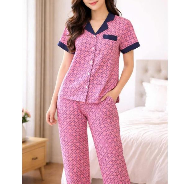 Bộ Đồ Ngủ Lụa Cộc ELG Premium – Sự Giao Thoa Giữa Sang Trọng & Thoải Mái