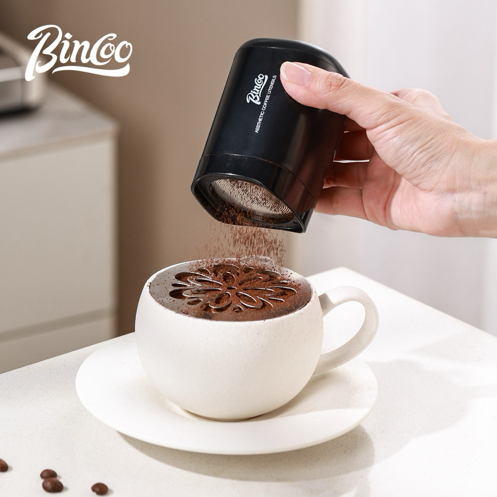 [HOẢ TỐC]Hộp Rắc Bột Cà Phê BINCOO Inox 304 – Dụng Cụ Rắc Cacao Latte Art Có Nắp Gỗ,Nam Châm Cao Cấp