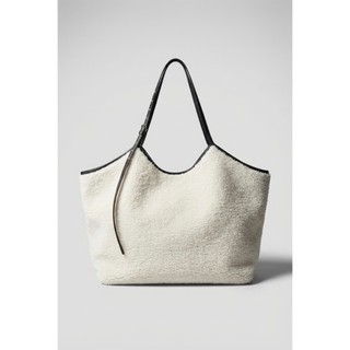 Túi xách OLV đeo vai chất liệu lông mềm White Sherpa Shoulder Bag thanh lịch dễ phối đồ