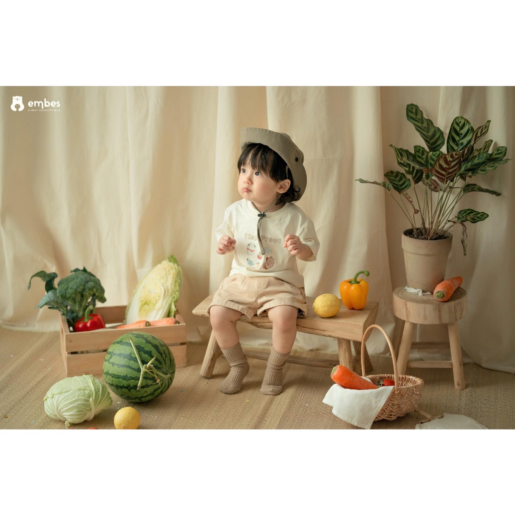 Quần Cộc Cho Bé Embes, Quần Đùi Kaki Thêu Hình Chất Kaki Mềm Mại Cho Bé Trai Bé Gái Size Từ 8-17kg
