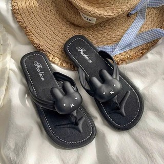 [FORM NHỎ TĂNG 1 SZ] Dép xỏ ngón nữ PVC nhựa dẻo chống trơn trượt hoạ tiết thỏ dễ thương Mã T024