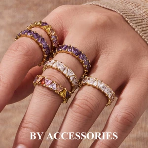 Nhẫn nữ unisex titan đính full vòng đá tam giác lấp lánh không gỉ WR2645 BY ACCESSORIES