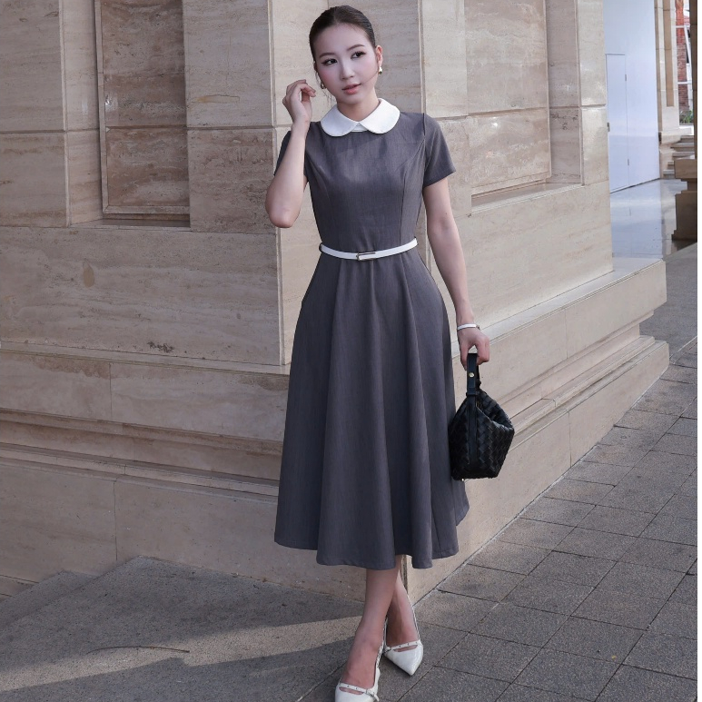 JOLLY STUDIO - Đầm nữ dáng dài Xám trơn phối cổ trắng cao cấp D015