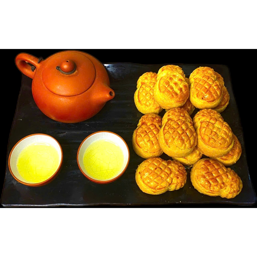 Bánh Dứa Nguyên Bản Bơ Sữa Hộp 135G – Bánh Ngọt, Thơm Ngon, Mềm Mịn