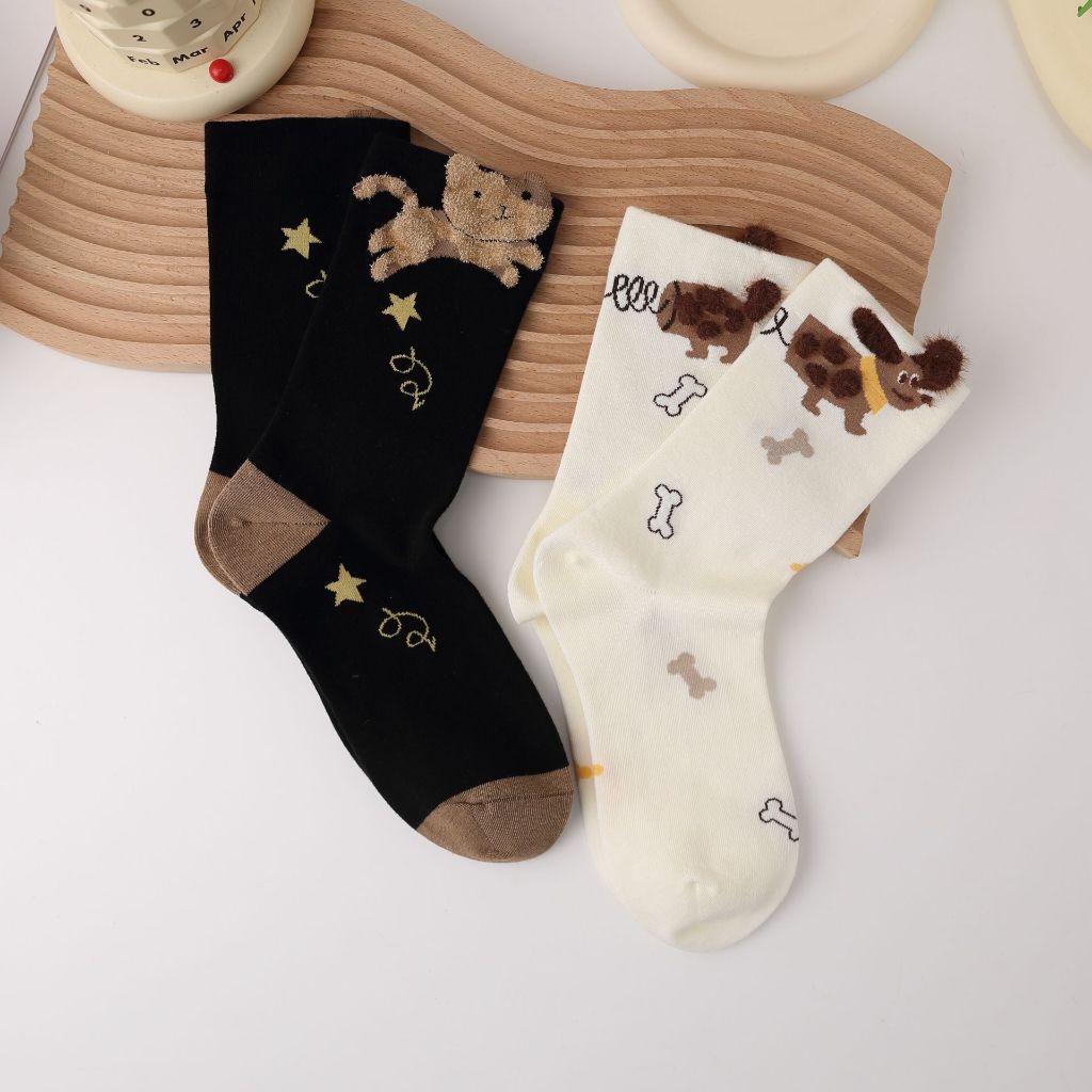 Vớ hoạt hình cổ cao Unisex đủ màu phong cách thể thao, trẻ trung, năng động.