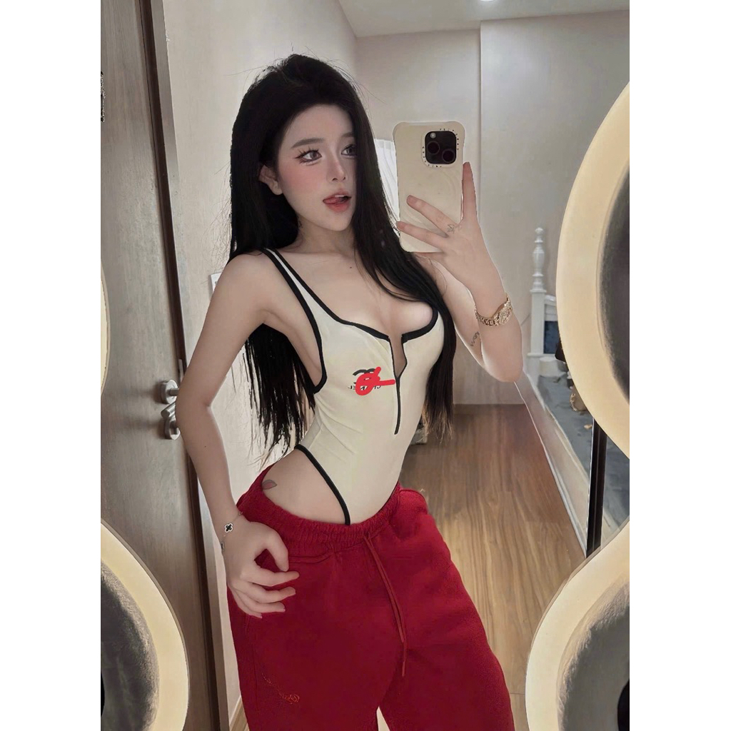 Áo body suits phối viền khoá ngực mix đồ siu chất