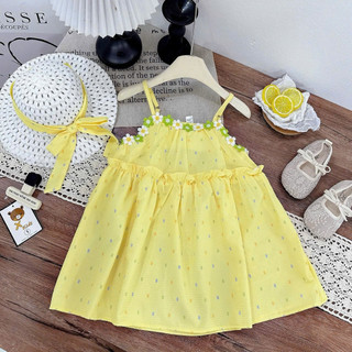 Váy maxi vàng 2 dây thêu hoa, họa tiết chấm bi kèm mũ cói cho bé gái mặc đi chơi, đi biển