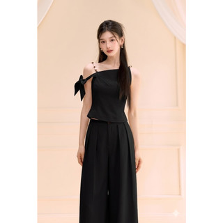 Set đồ nữ áo lệch vai đính nơ + quần suông ống suông HB.Stuido S105