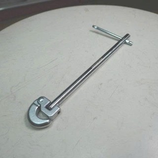 ĐỒ NGHỀ WADFOW Cờ lê vặn ống nước góc hẹp ba chiều WBF1732