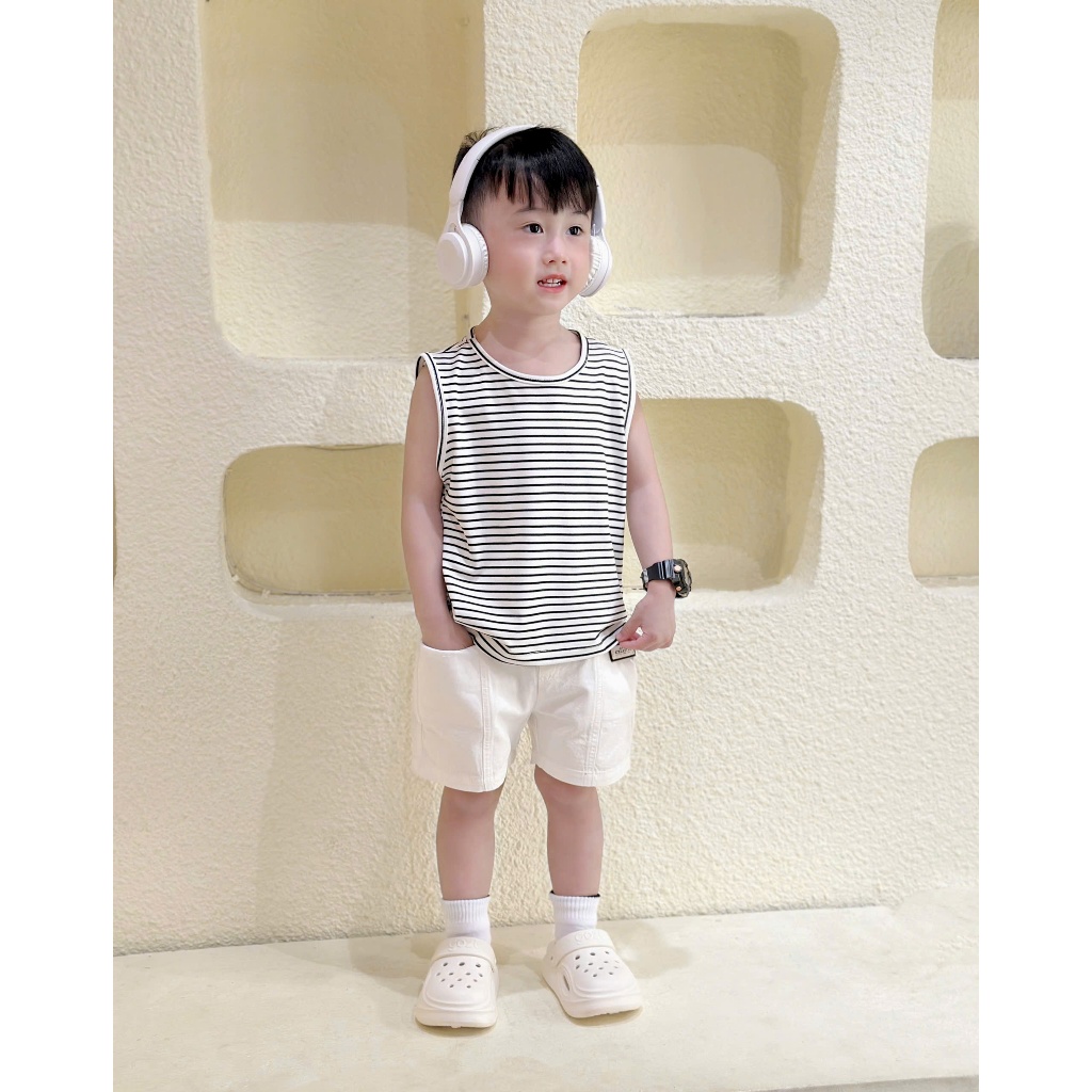 Áo ba lỗ tone màu basic cho bé trai bé gái 9-23kg. Áo sát nách mùa hè màu trắng, đen cho bé 9-28kg