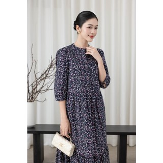 SWANLAKE | Váy Đầm Nữ Maxi Dáng Dài Cổ Trụ Cài Nút Tay Lỡ Cotton Bông Nhí Xếp Ly Đuôi Cá D12355