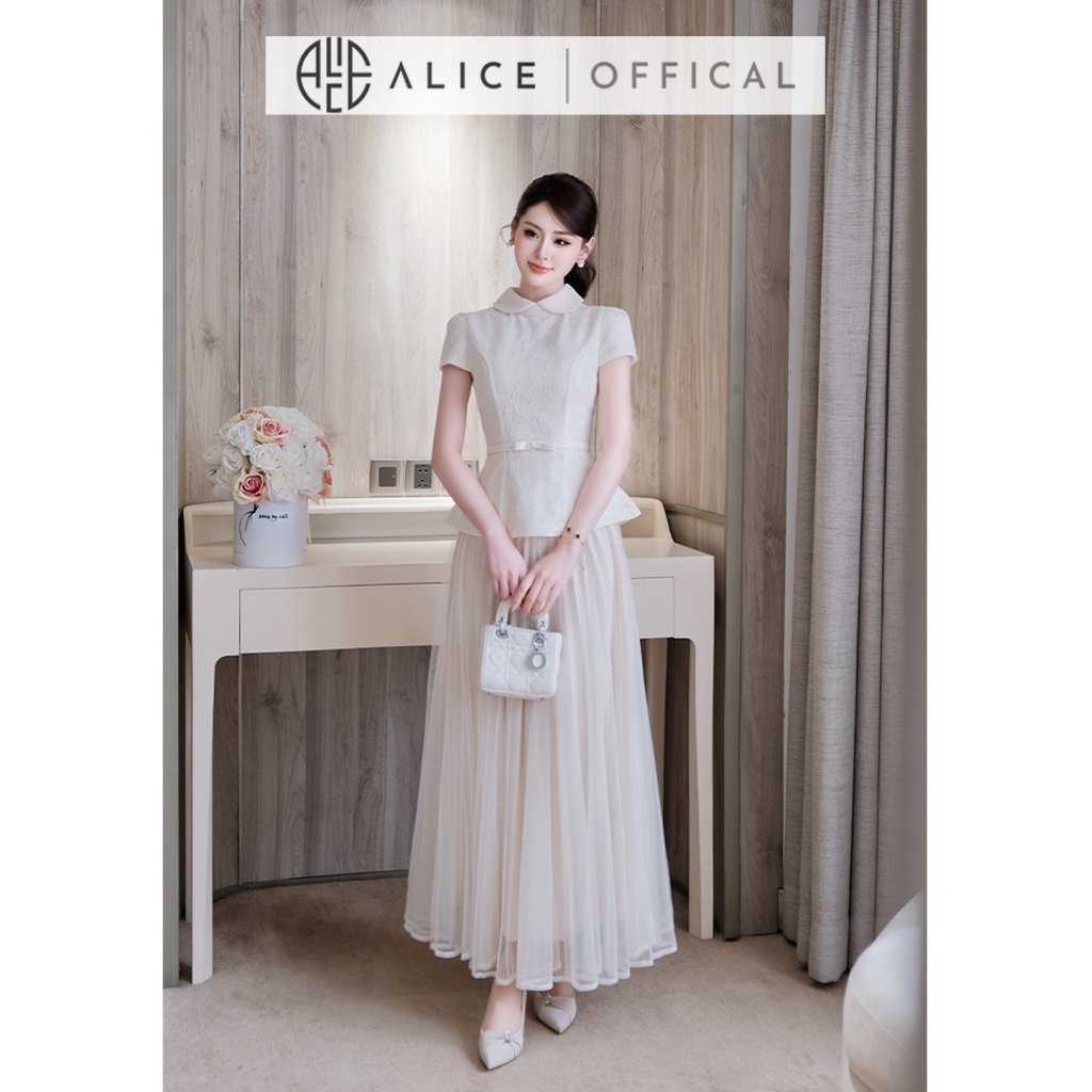 Set Váy Tiểu Thư Alice Áo Ren Dáng Peplum Cổ Sen Đai Eo Nơ Phối Chân Váy Lưới Xòe Maxi Cao Cấp S1082