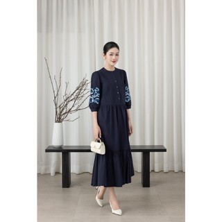 SWANLAKE | Váy Đầm Nữ Maxi Đuôi Cá Xòe Vải Cotton Tay Lỡ Thêu Hoa Cổ Trụ Cài Nút Công Sở D13567