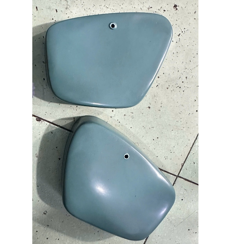 Cặp nắp cốp đậu CUB 79 không lỗ