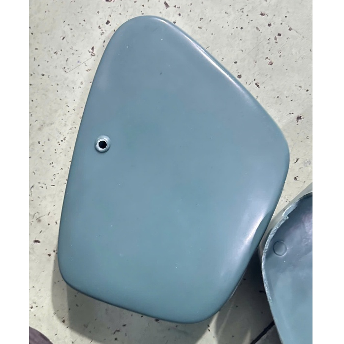 Cặp nắp cốp đậu CUB 79 không lỗ