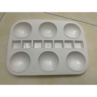 Khay pha màu vẽ bằng nhựa trắng tô tượng trang trí