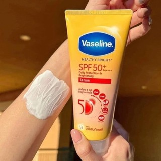 Serum Dưỡng Thể Vaseline Vàng Healthy Bright SPF50+ PA++++ 70ml 300ml Sáng Da Chống Nắng Thấm Nhanh
