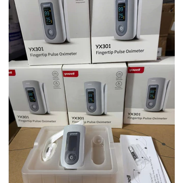 Máy spo2 đo nồng độ oxy trong máu và nhịp tim Yuwell ỸX301