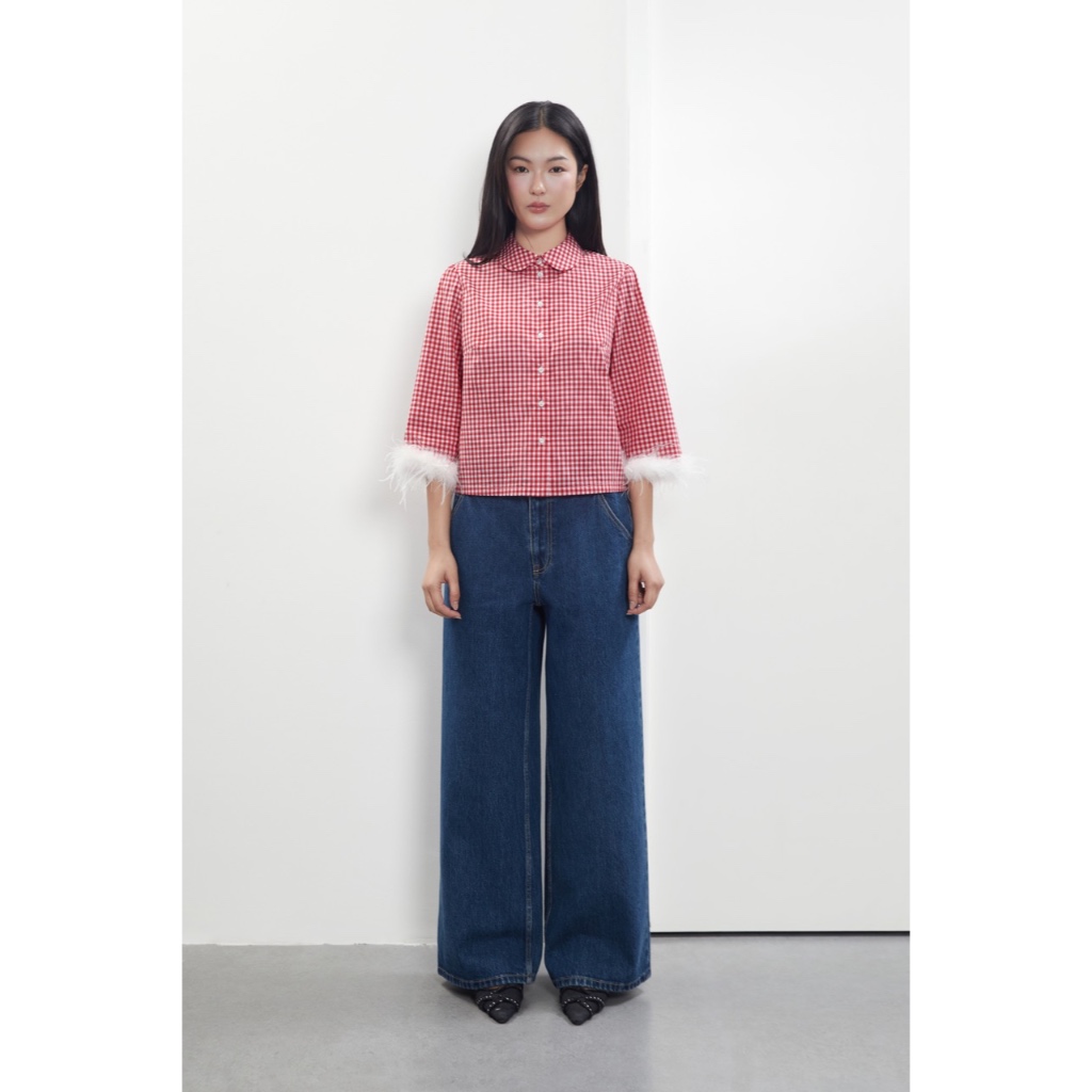TheBlueTshirt - Áo sơ mi sọc caro cổ sen có lông vũ trang trí nữ tính - Detachable Feather Shirt