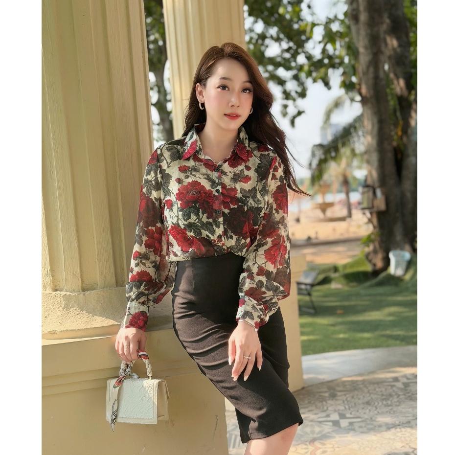 Áo Sơ Mi Chất Vải Voan Tơ Mỏng , Hoạ Tiếp Hoa Đỏ, Công Sở T&H  Mềm Mát -  A174
