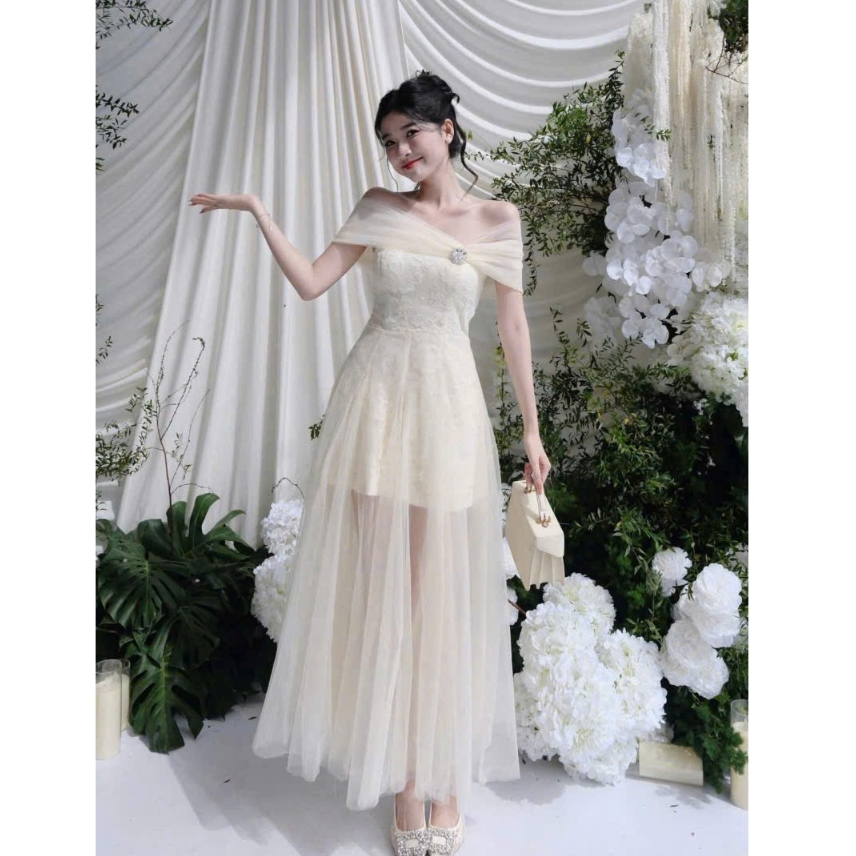 NTV BELEZA Đầm dự tiệc chất ren phối lưới kèm phụ kiện cài ngực 188