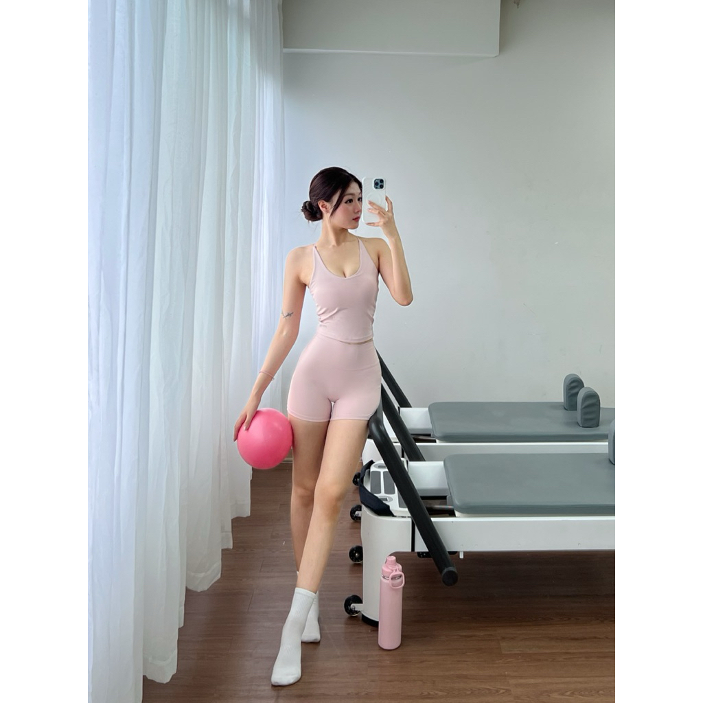 Set Đồ Tập Pilates Cao Cấp Nữ - Áo Bra Đan Dây Chéo & Quần Short Biker Tôn Dáng