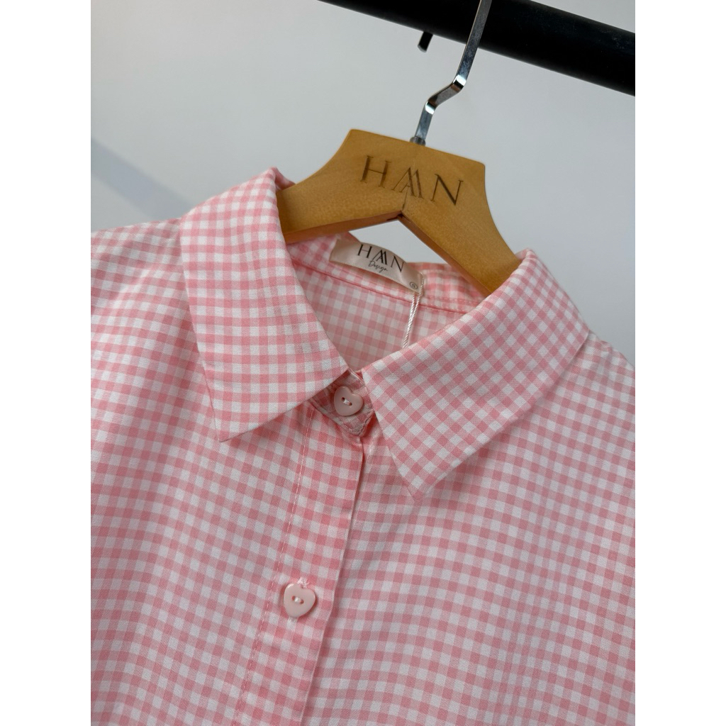Áo Sơ Mi Nữ Kẻ Hồng/Xanh Pastel Dài Tay Form Vừa,  Chất Vải Thô Xốp Mềm Mại HAAN Design SM2633