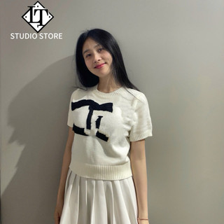 LT - Áo len nữ cổ tròn chữ ngực thêu nổi, len cộc tay dệt kim free size 1579