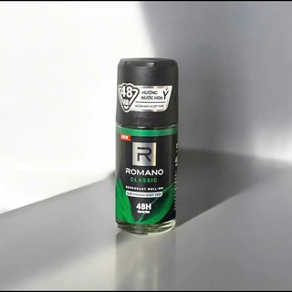 Lăn khử mùi Romano Classic 50ml ( Xanh Lá/Đỏ )