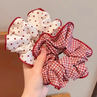 [Handmade] Scrunchies cột tóc nâu họa tiết chấm bi hot trend dành cho bạn nữ