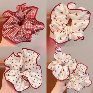 [Handmade] Scrunchies cột tóc nâu họa tiết chấm bi hot trend dành cho bạn nữ