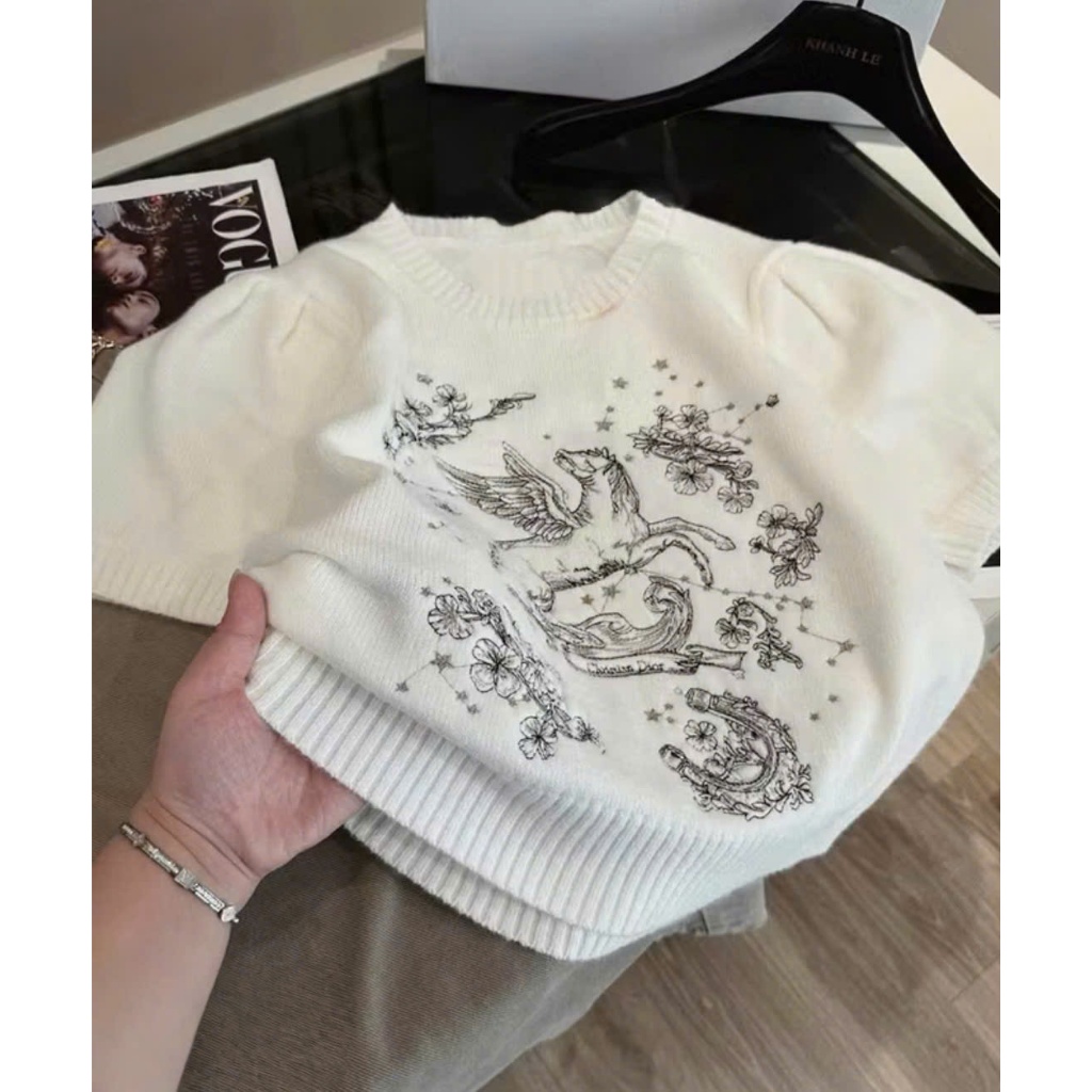 [ Xả Kho Sẵn Hàng , Có bán Lẻ ] Sét Bộ Nữ Mùa Hè ÁO Len Mỏng Cộc tay hoạ tiết hình in phối chân váy dáng dài by HH-MS590