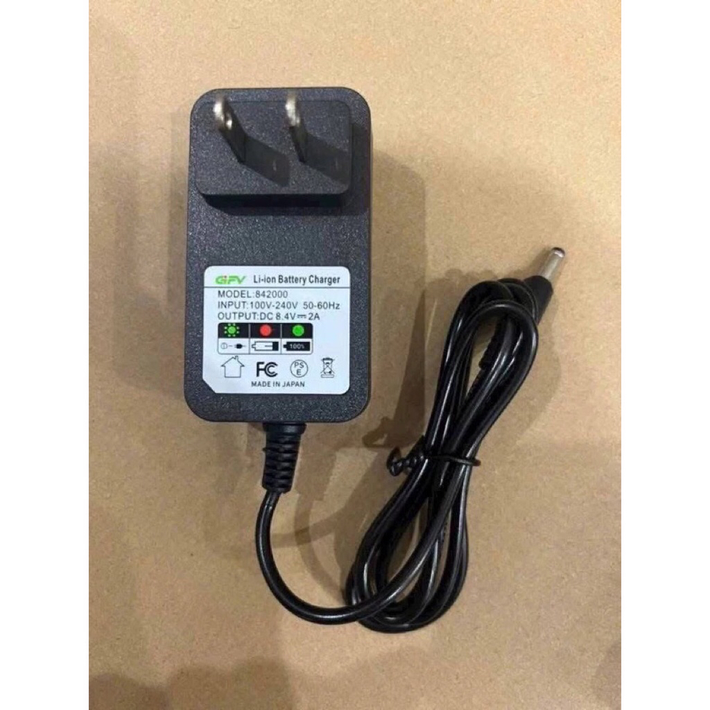 Sạc nhanh pin áo điều hoà, sạc 8.4V 2A hàng loại 1