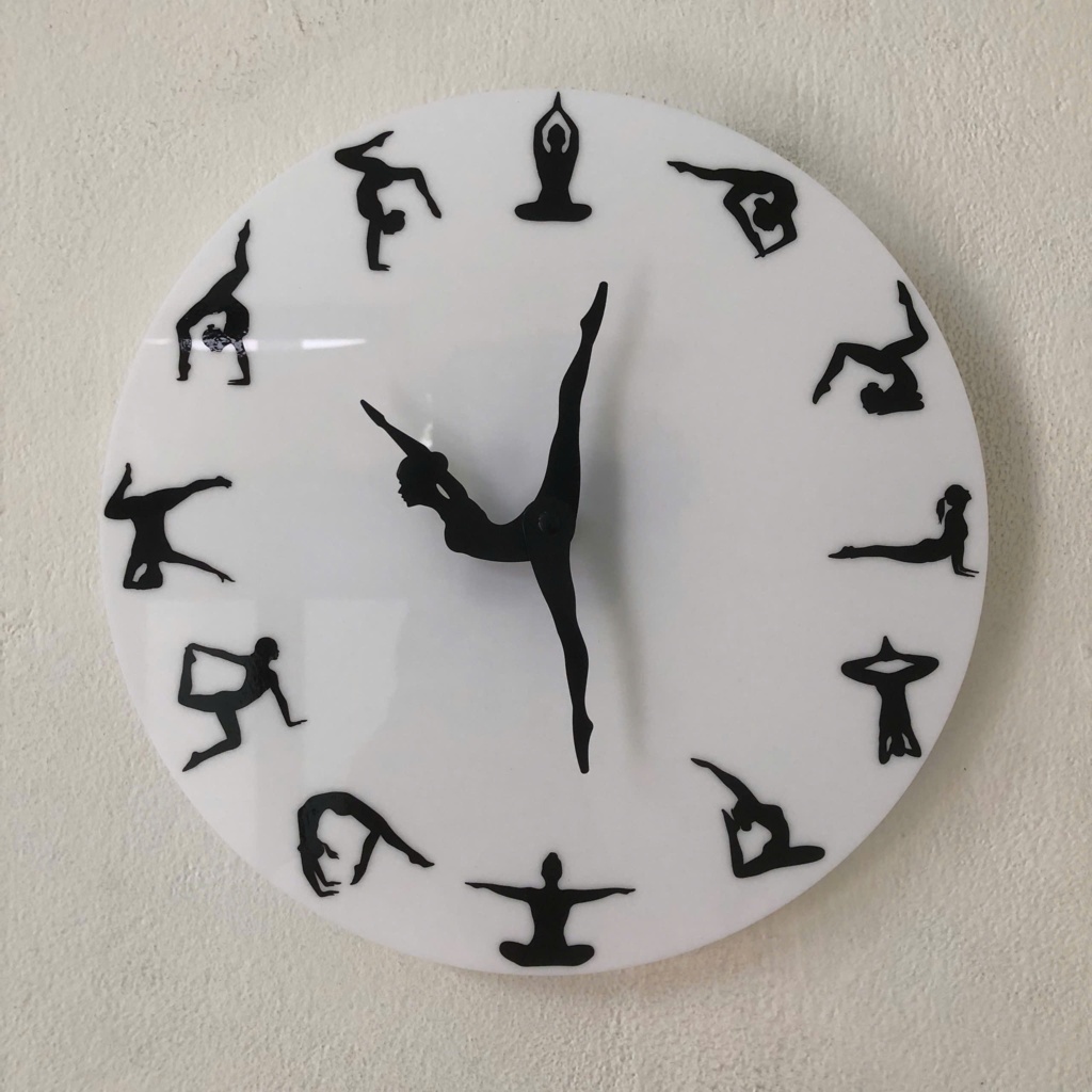 Đồng Hồ Treo Tường Yoga Nghệ Thuật – Đồng Hồ Trang Trí Phòng Tập, Phòng Khách Sang Trọng, Thiết Kế Độc Đáo Abatsu