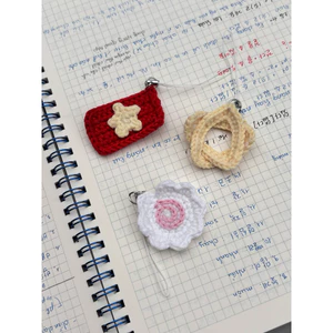 Móc Khoá Len Hình cờ, ngôi sao Mini Siêu Dễ Thương, Móc Khoá cờ, ngôi sao Len Handmade Làm Quà Tặng | tlac.DIY