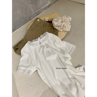 𝐏𝐡𝐢𝐞𝐧 𝐖𝐆𝐖𝐄 | (Sẵn) w9286 Áo Phông Cổ Ren Tròn Co Dãn Ôm Body Màu Trắng