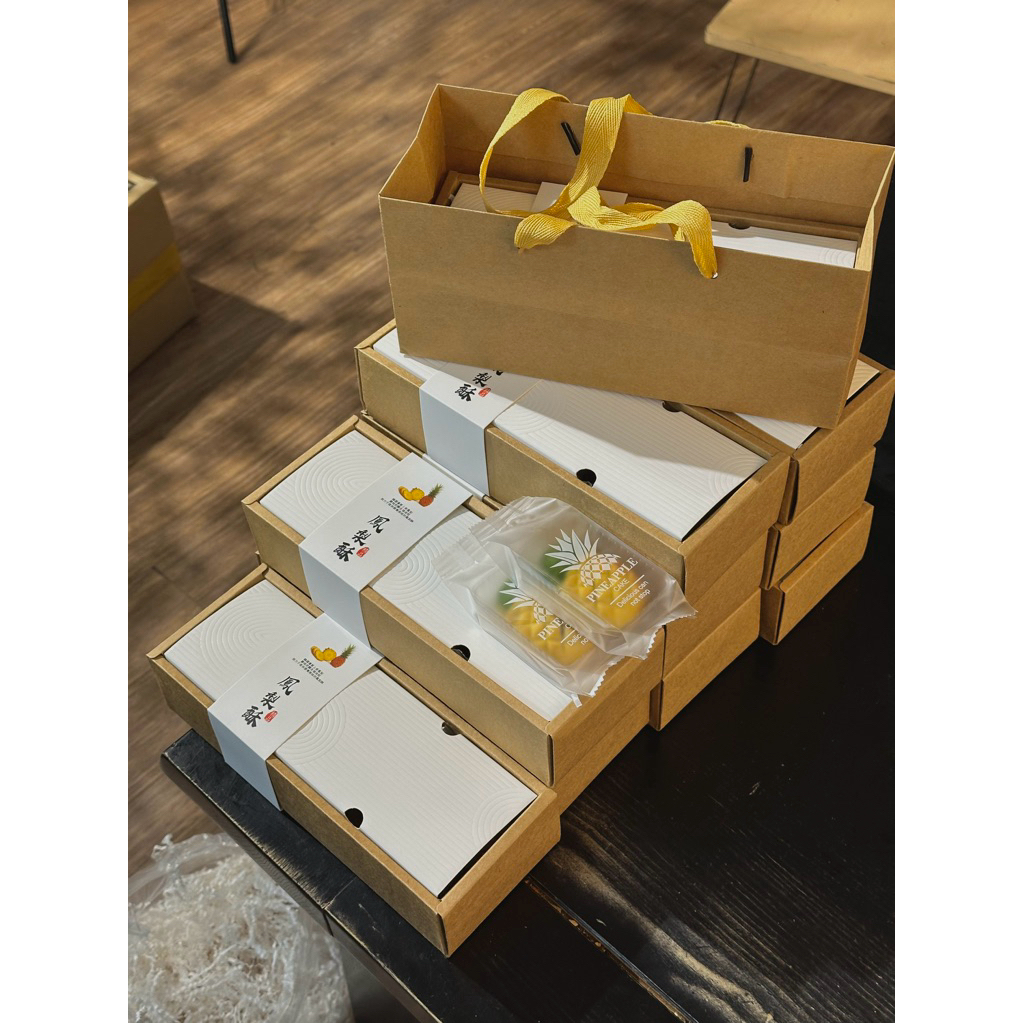 Set quà tặng-hộp 6 bánh dứa