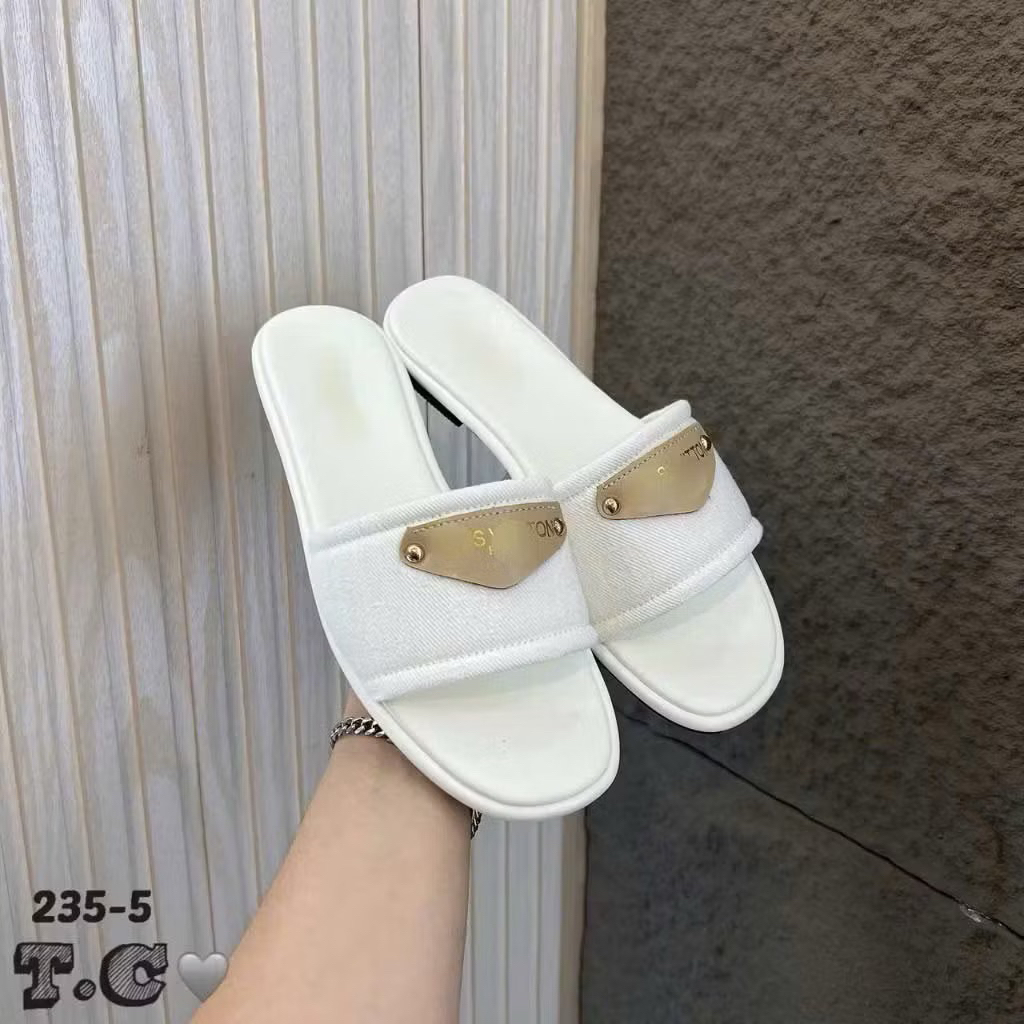 Lê hoạ tiết Qccc