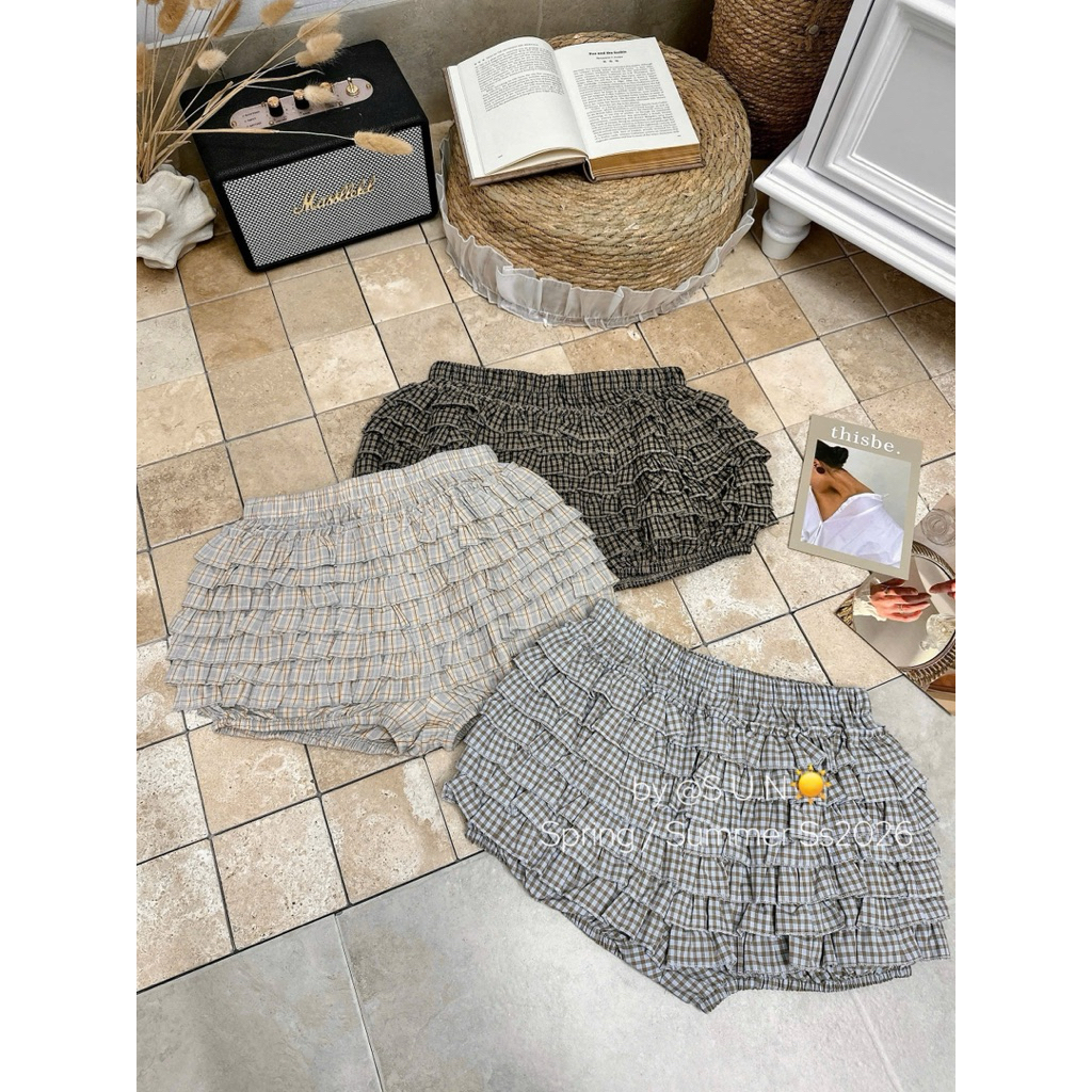 Quần giả váy kẻ tầng mix đồ siuuu xinh