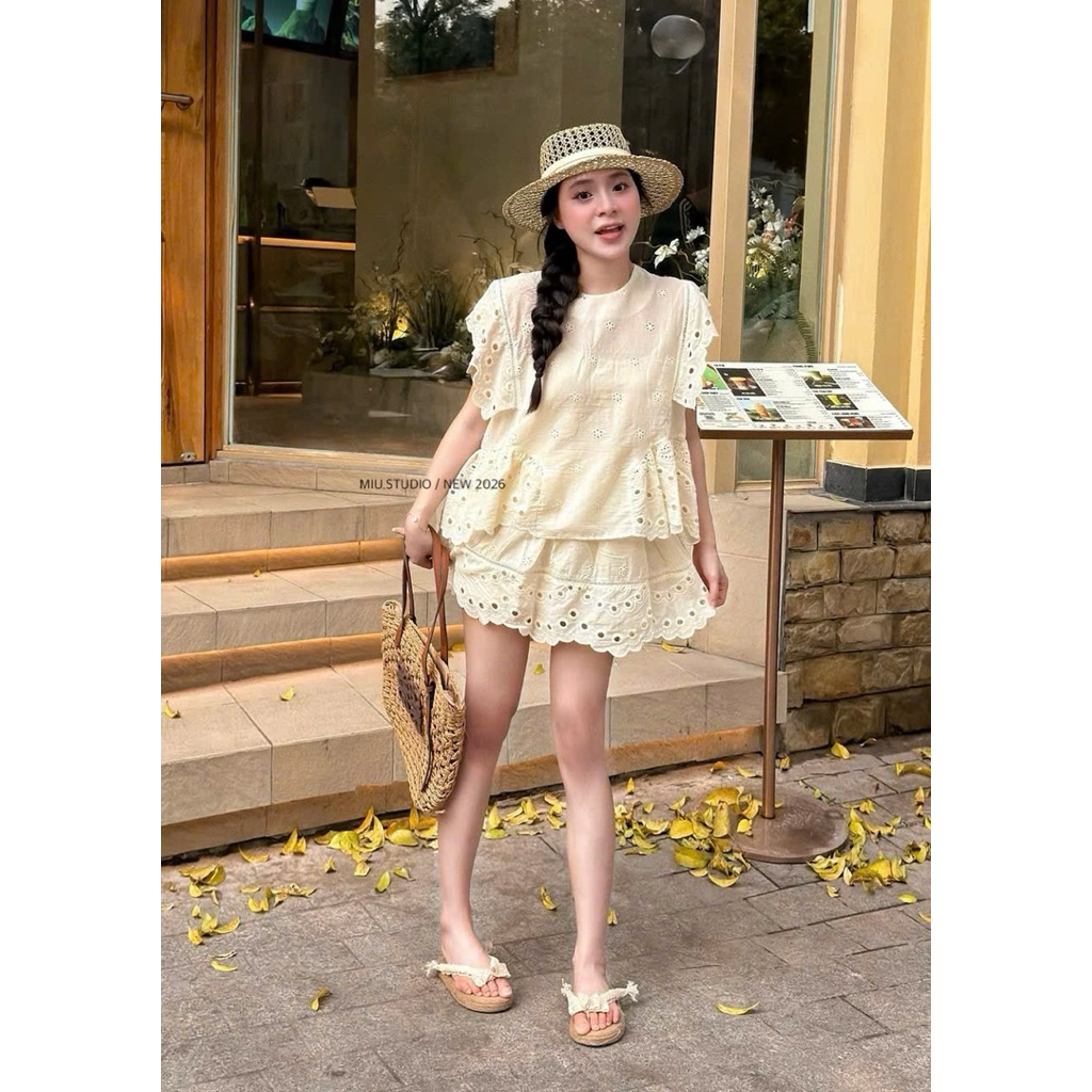 “Betti Set” Set váy thô ren đục lỗ cao cấp - Áo peplum sát nách phối bèo nhún kèm chân váy xoè style vintage sang chảnh