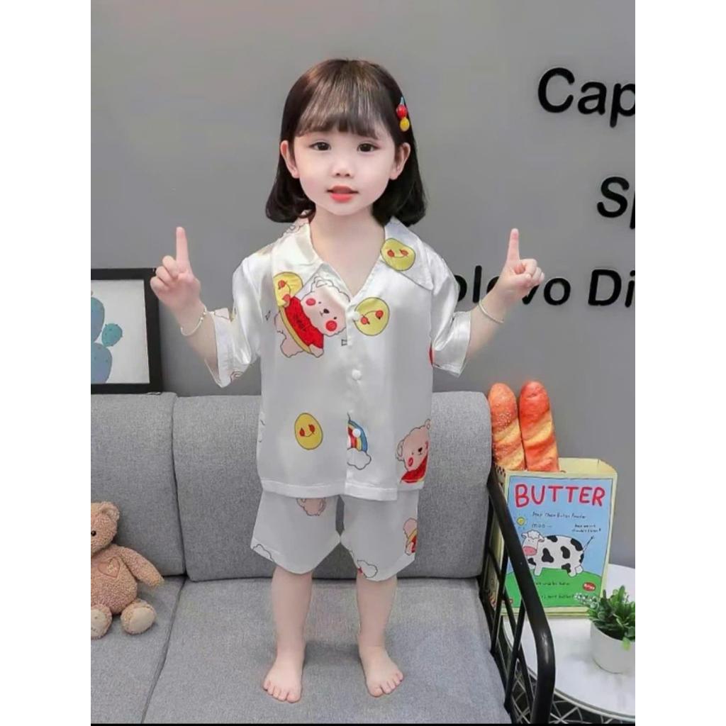 Bộ Ngủ Pijama Quần Đùi Áo Cộc Tay Cho Bé Gái 9-35kg Chất Vải Lụa Mềm Mịn Thoáng Mát