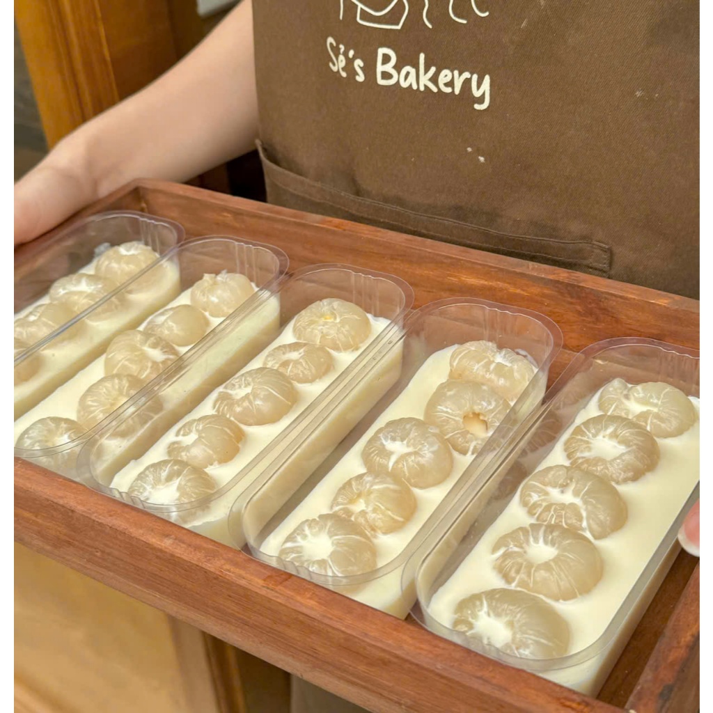 Combo 100 Hộp Nhựa Dài Đựng Bánh Lạnh, Tiramisu, Bánh Mousse Trái Cây, Đựng Khúc Bạch Vải Thiều (XY599)