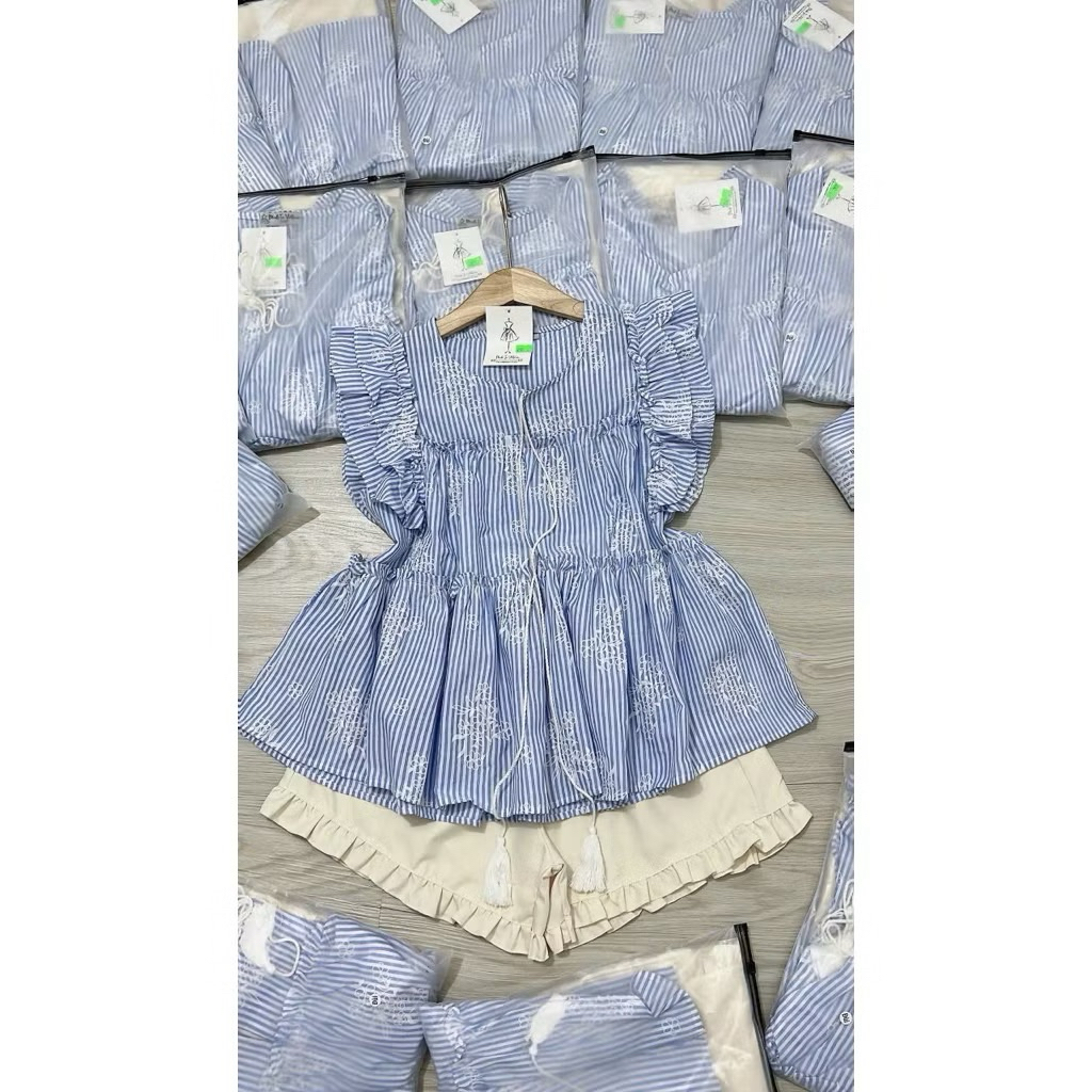 L839- sét bộ nữ tay cánh tiên, áo kẻ babydoll có dây kiểu form xòe mix quần đũi suông có túi có bèo lai (38-56kg)