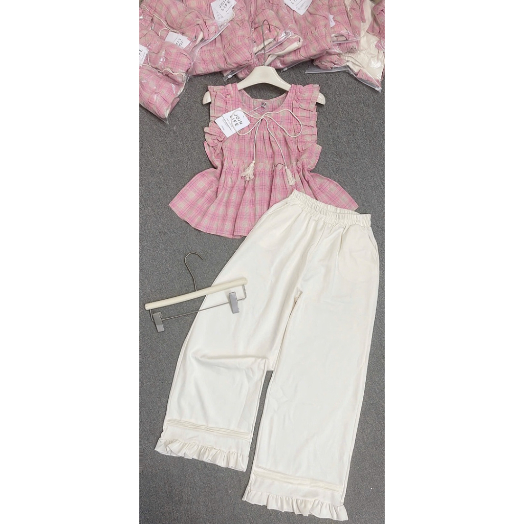 L839- sét bộ nữ tay cánh tiên, áo kẻ babydoll có dây kiểu form xòe mix quần đũi suông có túi có bèo lai (38-56kg)