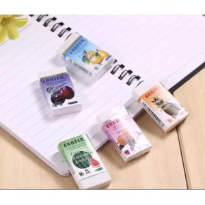 Combo 5 tẩy gôm chì hoa quả nhanh gọn, sạch sẽ.