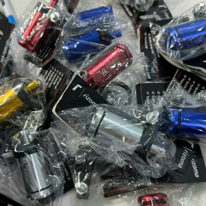 Bình dầu nhôm CNC phong cách mới Trendy Bonamici dành cho xe máy ( nhiều màu )